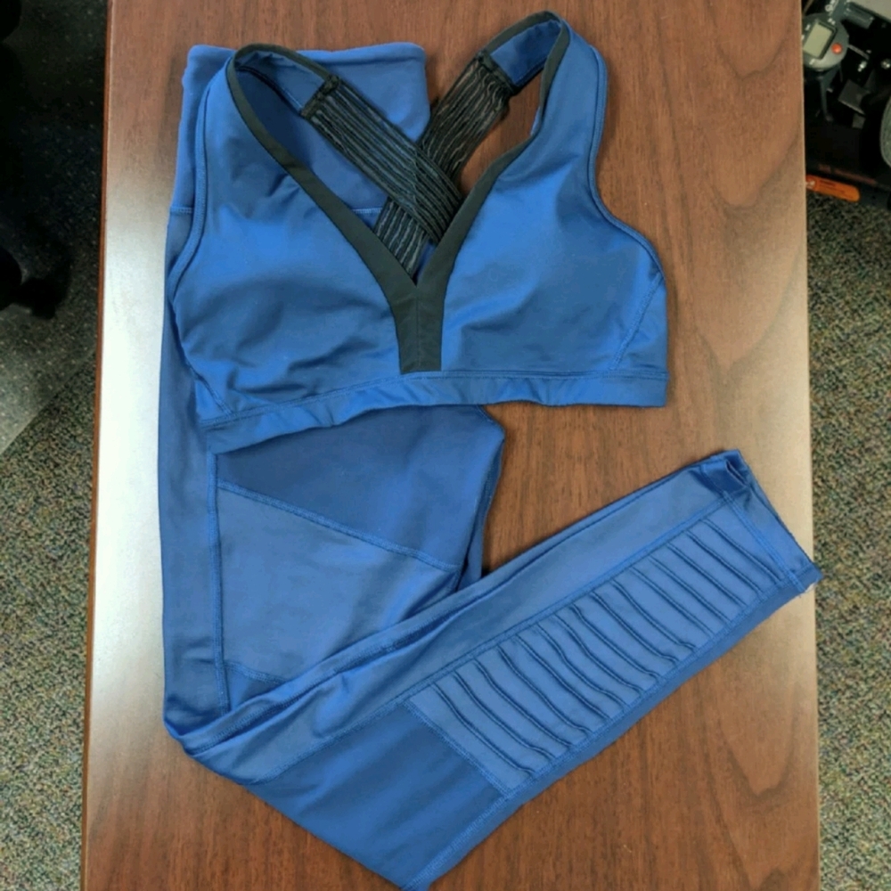 Victoria Secret Sport Set Size M